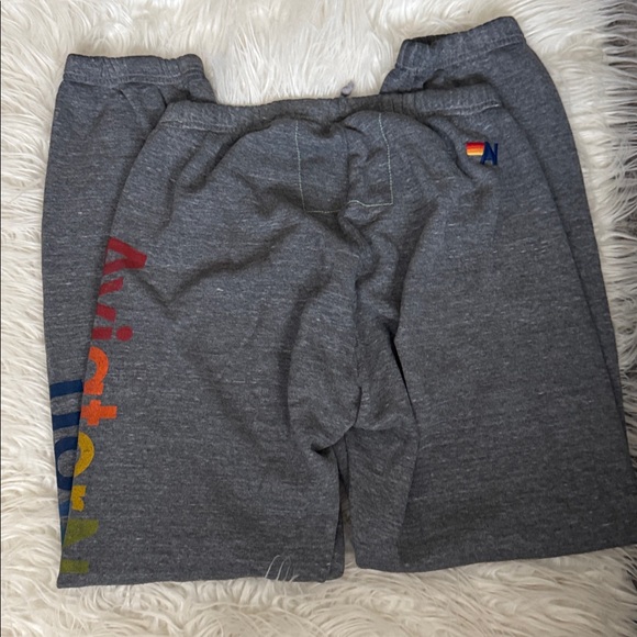 AVIATOR NATION LAGUNA BEACH
SWEATPANTS SZ L - Picture 2 of 8